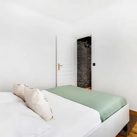 Apartamento Cozy 1br 4p - La *